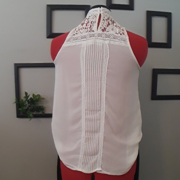 Top - Picture 3 of 4